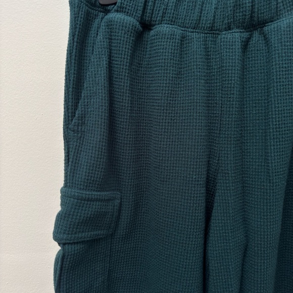 Aerie Textured Knit Sweatpants in Dark Green - Picture 4 of 6